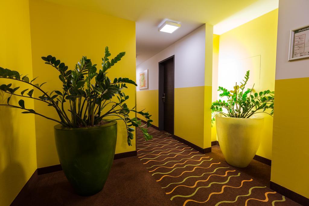 Hotel Arooma Erding Esterno foto