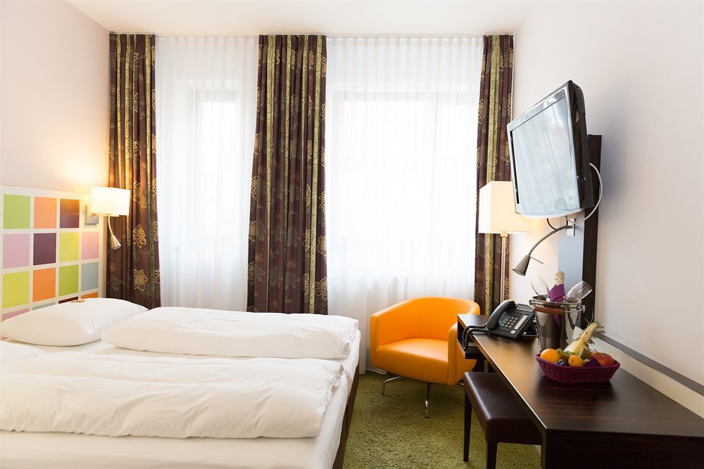 Hotel Arooma Erding Esterno foto