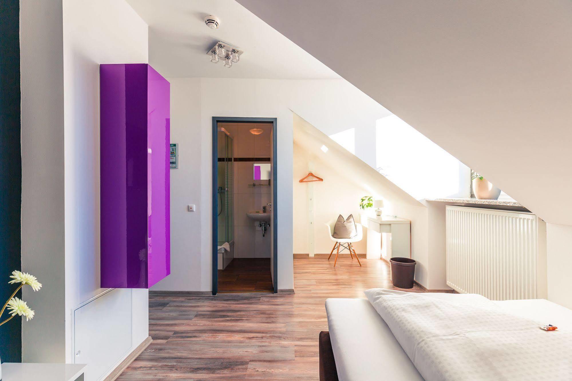 Hotel Arooma Erding Esterno foto